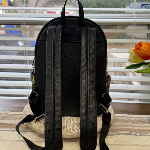 LOUNGEFLY HARRY POTTER HUFFLEPUFF BADGER 13" BACKPACK BLACK YELLOW DISNEY SCHOOL - Picture 2 of 14